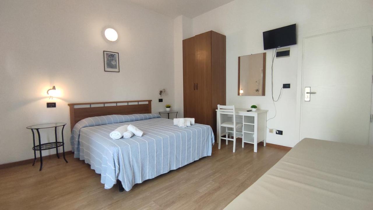 Hotel Villa Elisa 리미니 외부 사진