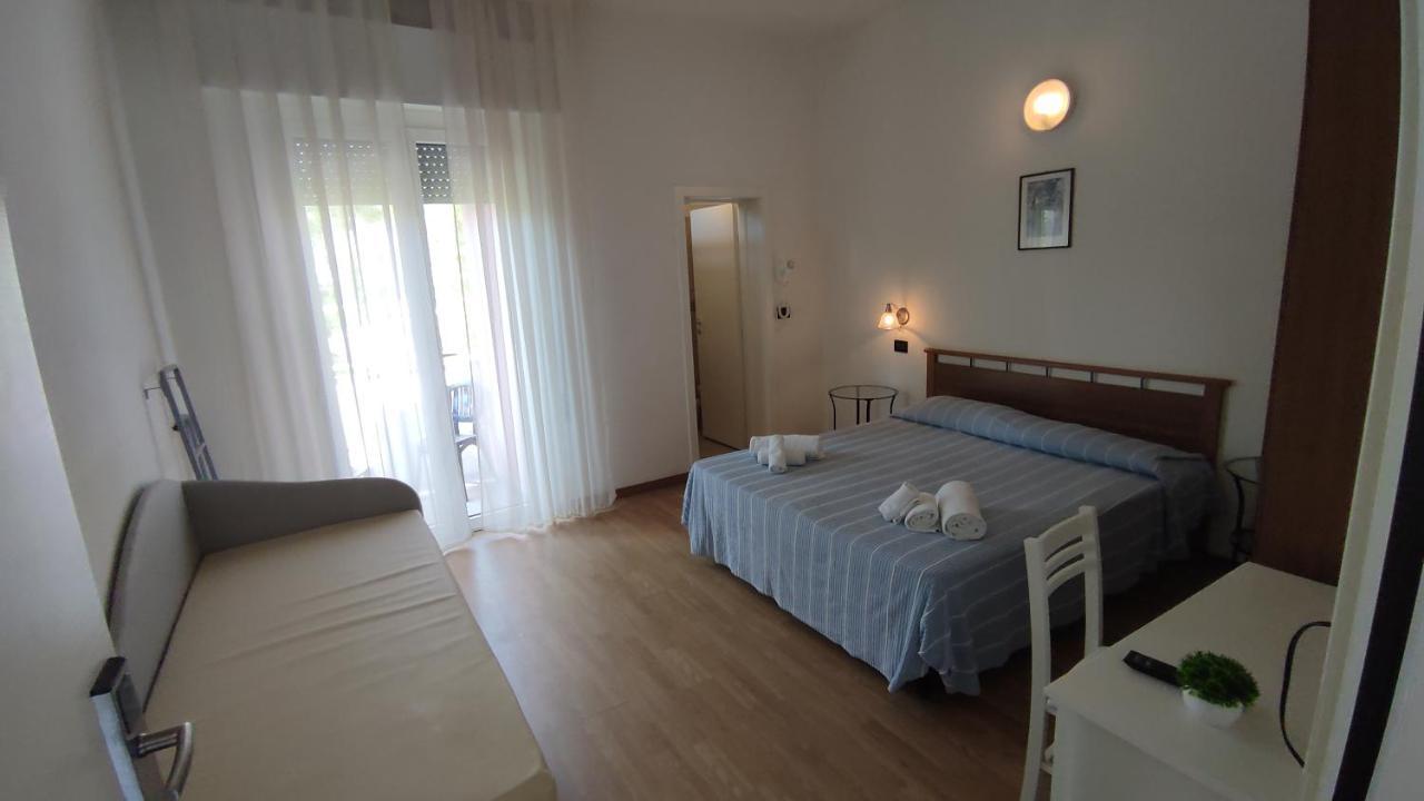 Hotel Villa Elisa 리미니 외부 사진
