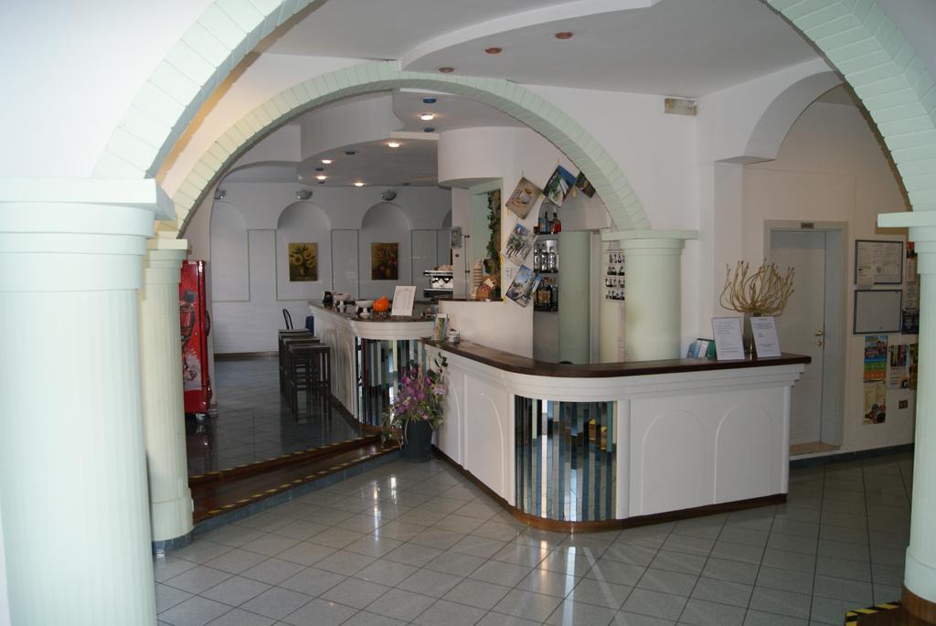 Hotel Villa Elisa 리미니 외부 사진