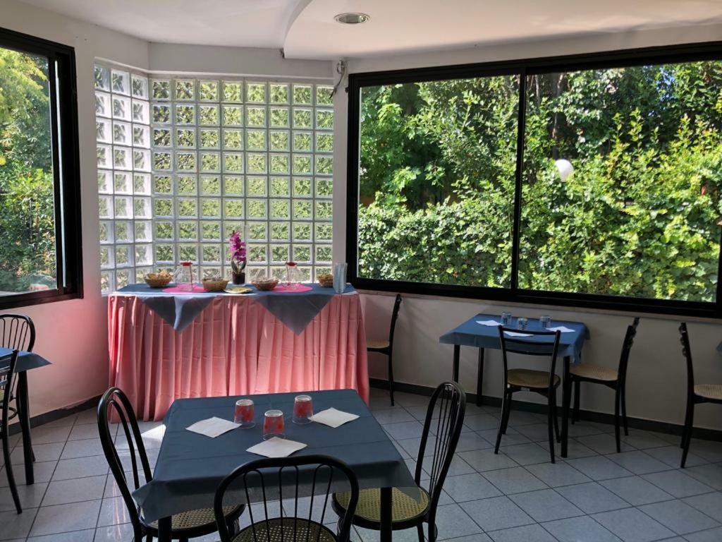 Hotel Villa Elisa 리미니 외부 사진