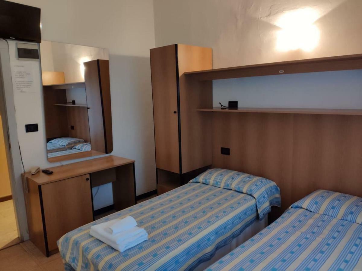 Hotel Villa Elisa 리미니 외부 사진